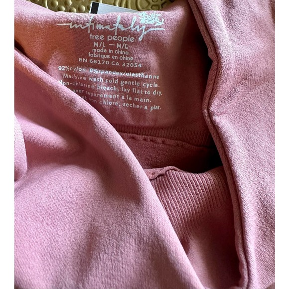 FREE PEOPLE SEAMLESS V NECK CAMI WIND BLUSH Sz M/L - Picture 5 of 11